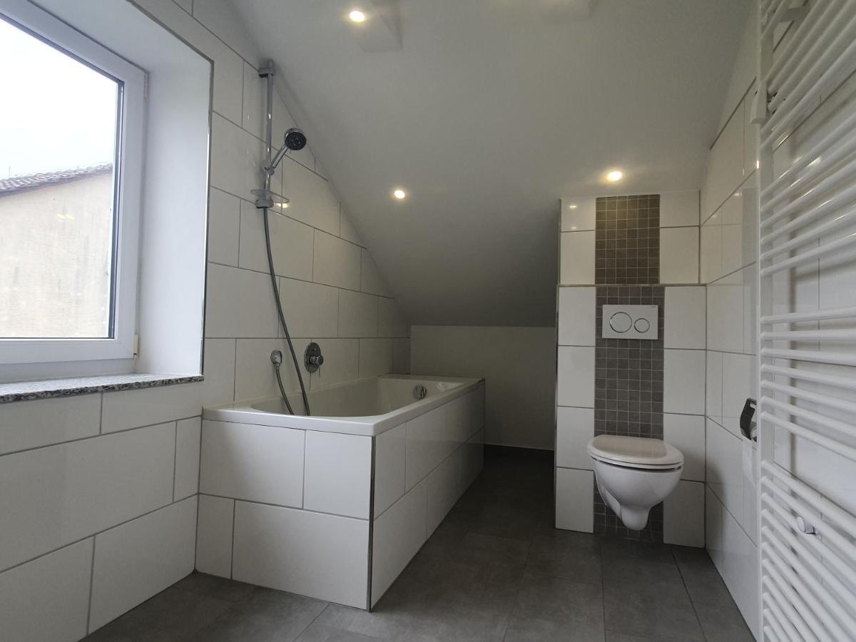 Ruhige Und Moderne 2-Zi. Wohnung Kulsheim Exterior foto